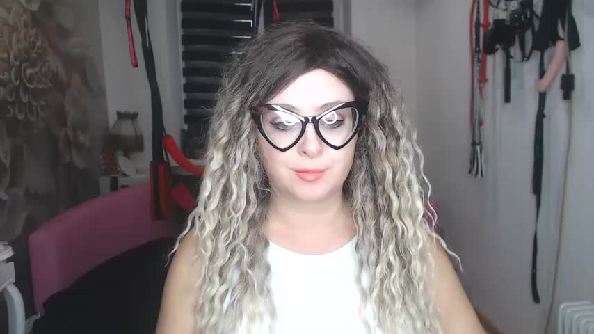 MISSwithDOLLS Adult Chat December 5, 2025