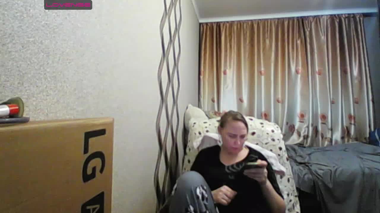 Sona891 Adult Chat December 5, 2025