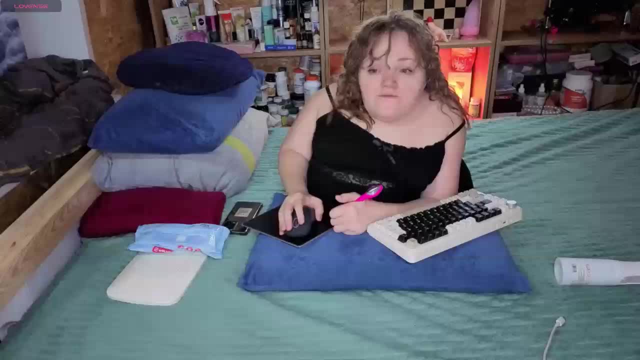 MiniNatali Adult Chat December 5, 2025