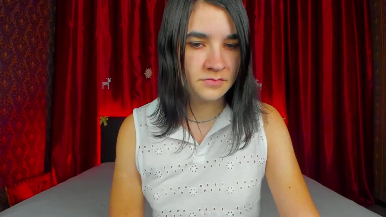 Polly-Love Adult Chat December 5, 2025