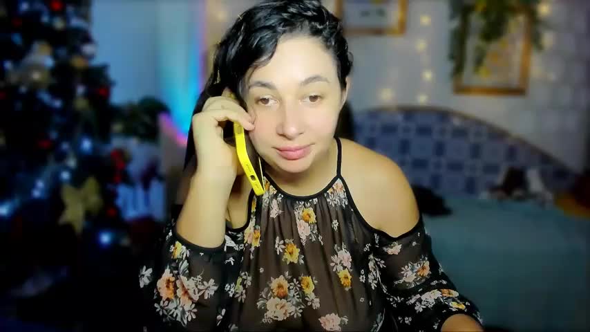 Tannedlady Adult Chat December 5, 2025