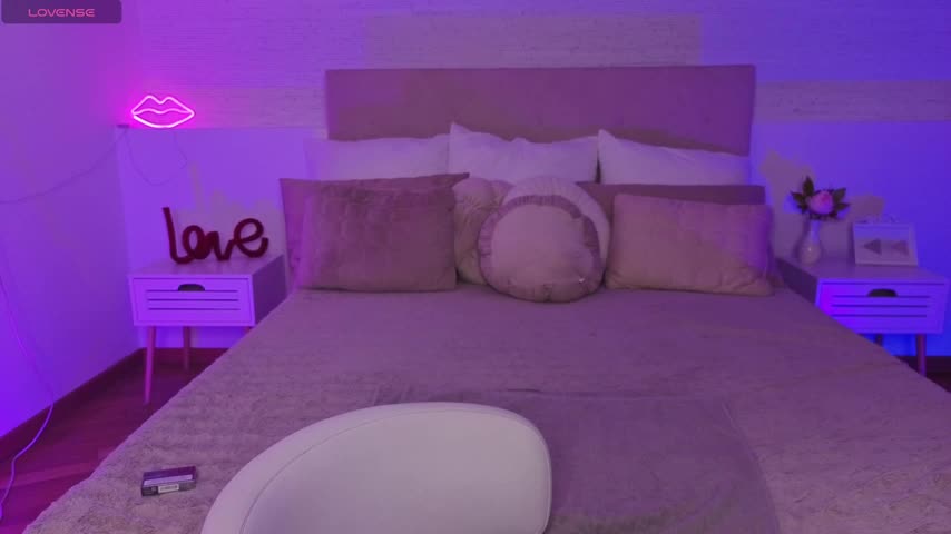 bubblegum1_ Adult Chat December 5, 2025