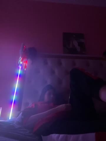 Flossy_Vettie Adult Chat December 5, 2025