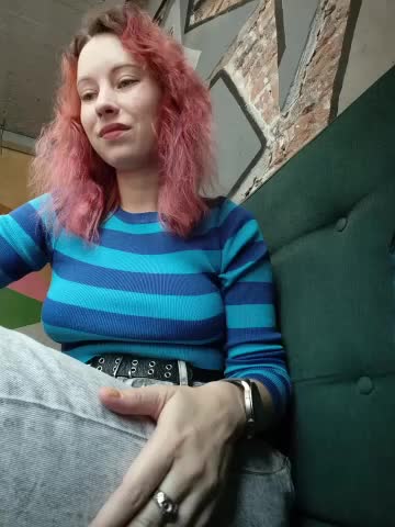 Frost_foxy Adult Chat December 5, 2025