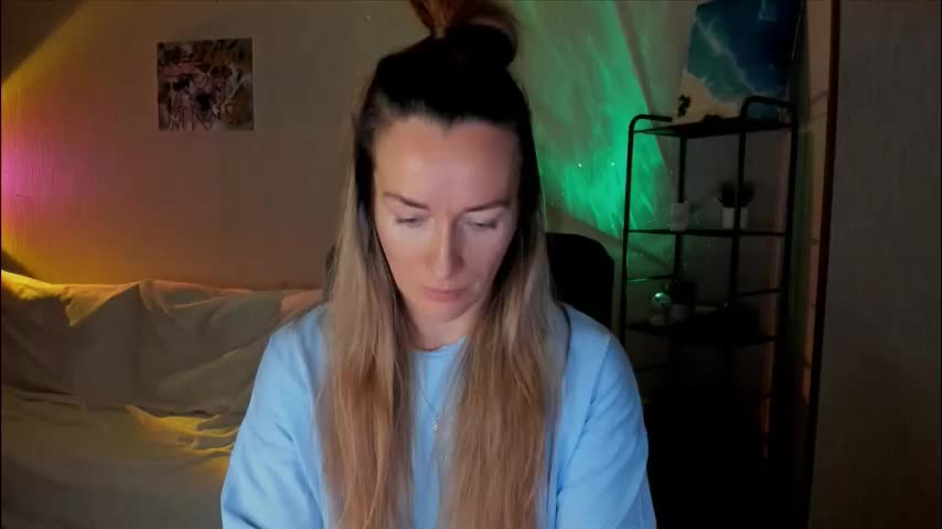 save_the_qween Adult Chat December 5, 2025