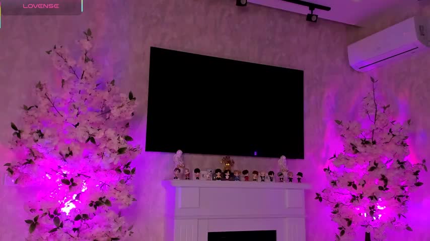 JaniceKellex Adult Chat December 5, 2025