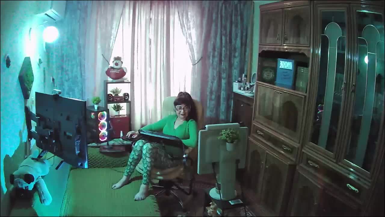 Infodar Adult Chat December 5, 2025