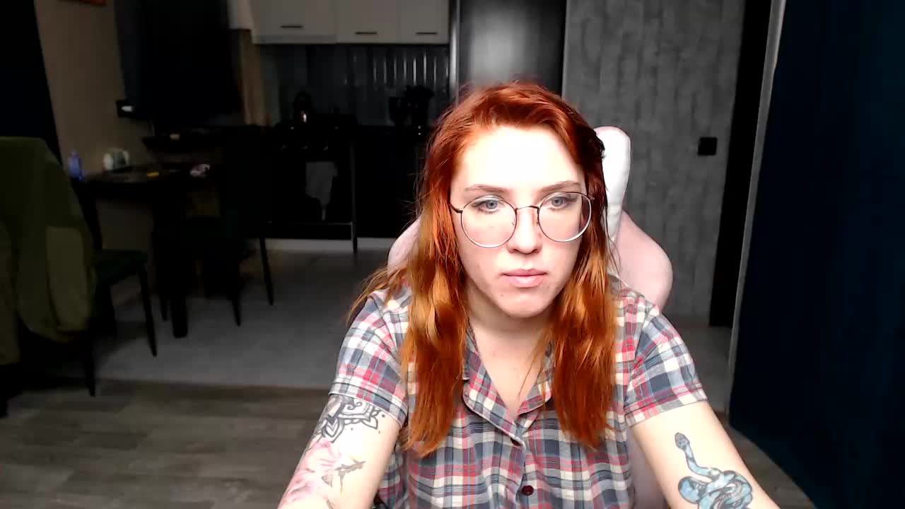 Regimasmile Adult Chat December 5, 2025