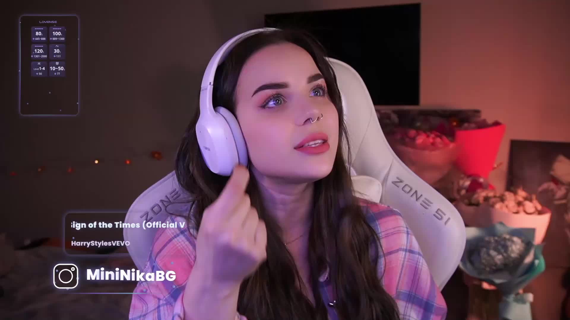 MiniNika Adult Chat December 5, 2025