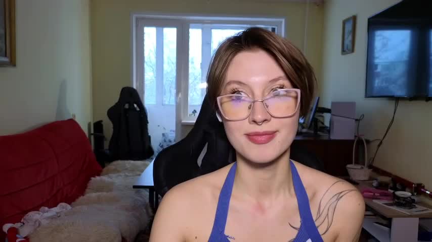 MalvinaBlum Adult Chat December 5, 2025