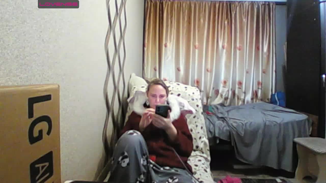 Sona891 Adult Chat December 5, 2025