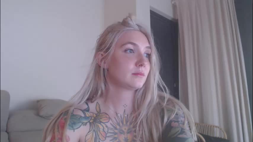 tattoobbgirl Adult Chat December 6, 2025