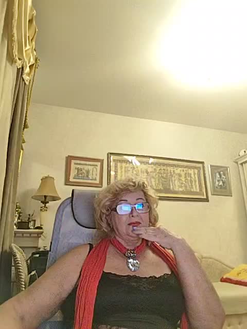 KarinkaSweet Adult Chat December 6, 2025