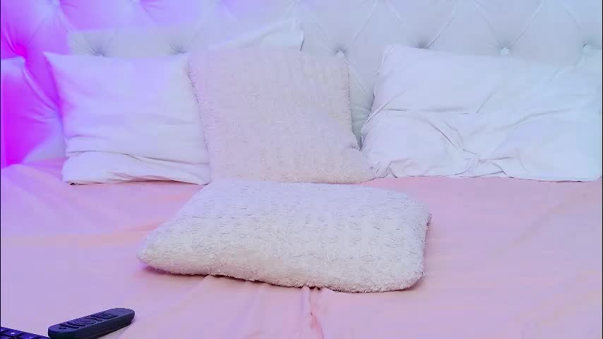 taahiraarabian Adult Chat December 6, 2025