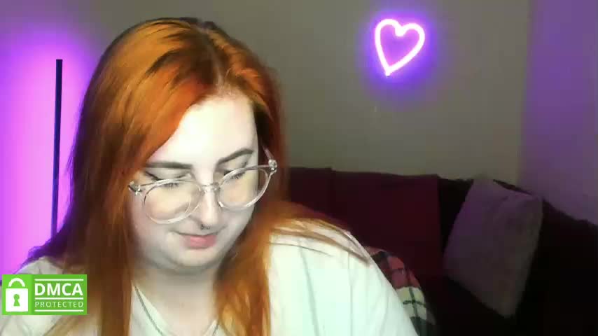 Aliciaredluv Adult Chat December 6, 2025