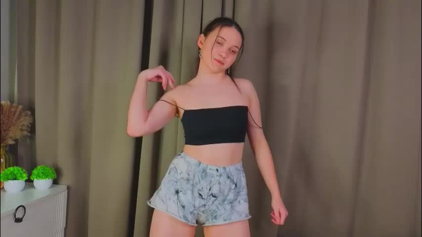 tyrasyversen Adult Chat December 6, 2025