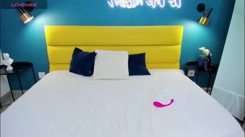 molly__cutie Adult Chat December 6, 2025