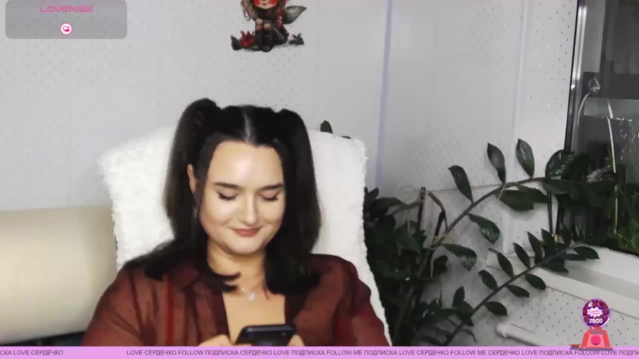 LinaCrave Adult Chat December 6, 2025