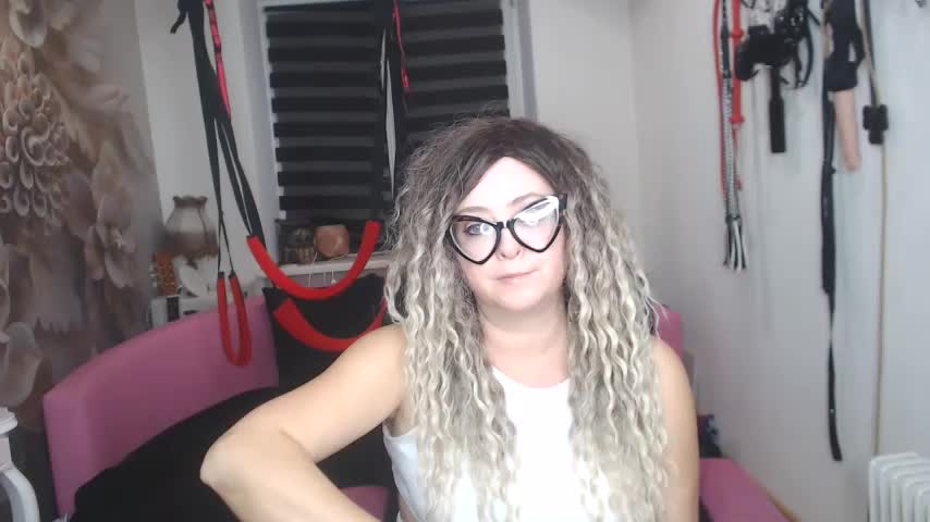 MISSwithDOLLS Adult Chat December 6, 2025