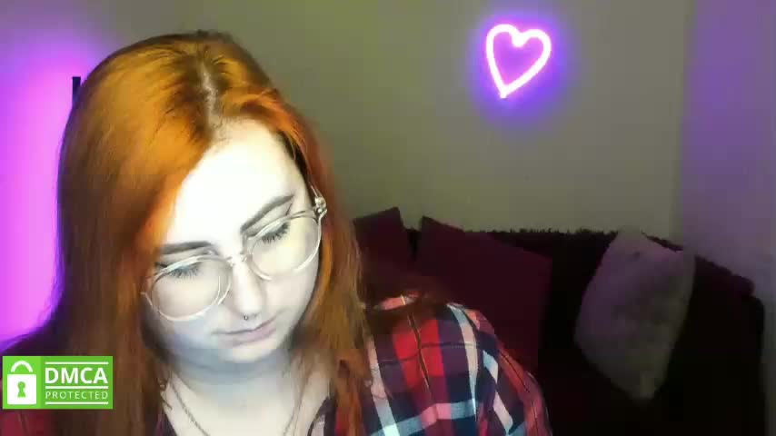 Aliciaredluv Adult Chat December 6, 2025