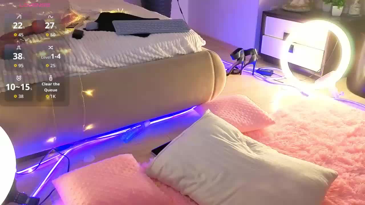 NicoleHampton Adult Chat December 6, 2025