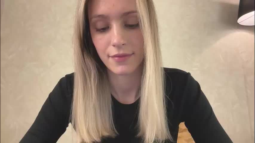 fflloowweerr Adult Chat December 6, 2025