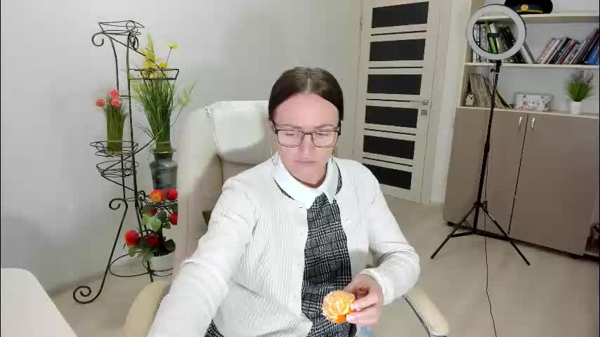 vika7333 Adult Chat December 6, 2025