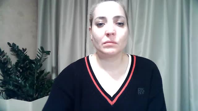 mariska-kiska Adult Chat December 6, 2025