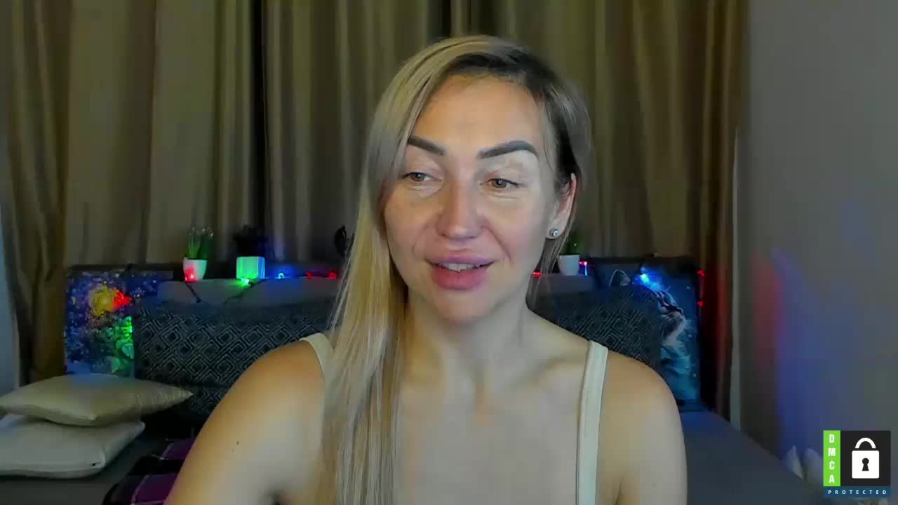 Jullyblondkiss Adult Chat December 6, 2025