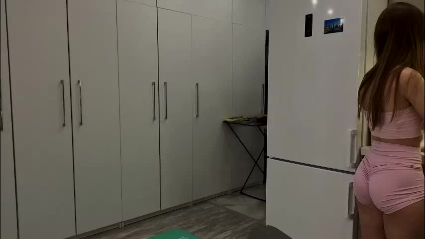 diora_babe Adult Chat December 6, 2025