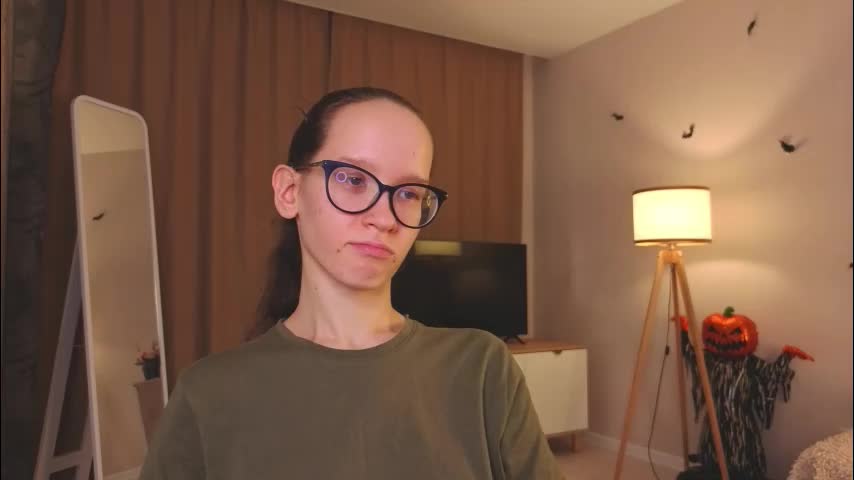 lynettebails Adult Chat December 6, 2025