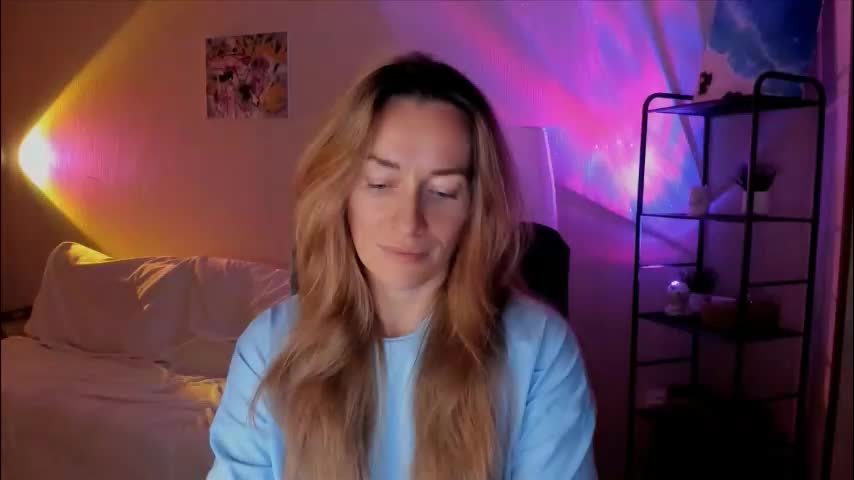 save_the_qween Adult Chat December 6, 2025