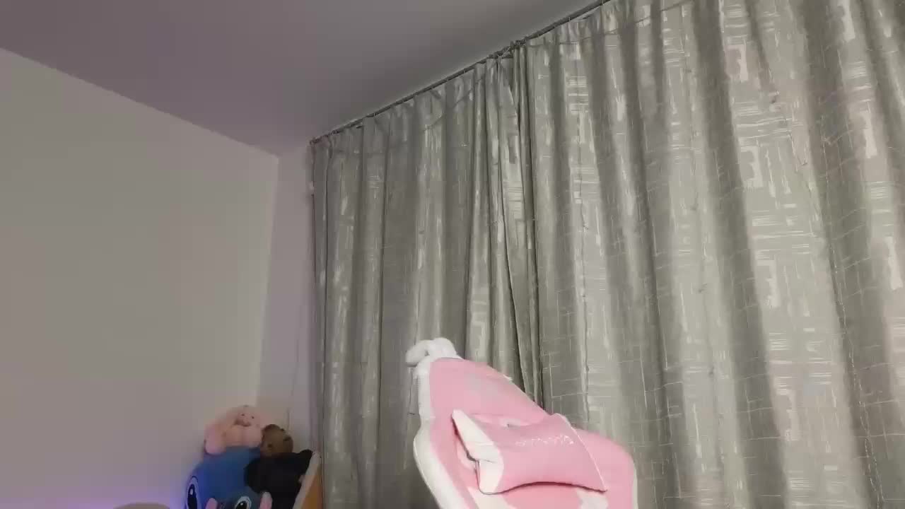 Eva--queen Adult Chat December 6, 2025