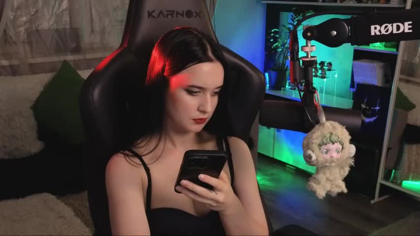 Kira_Li_Lime Adult Chat December 6, 2025