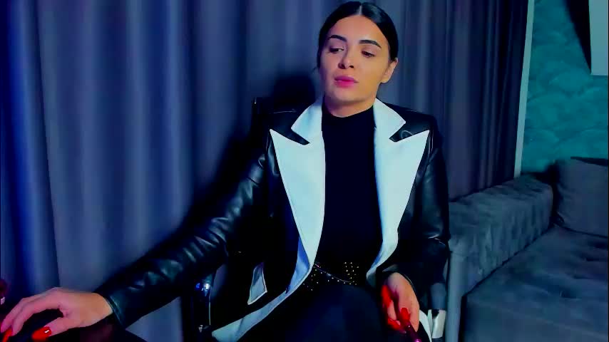 devashaqueen Adult Chat December 6, 2025