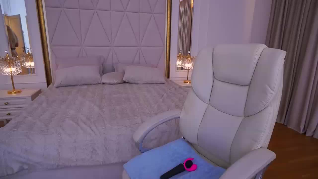 AngelAmaliaa Adult Chat December 6, 2025