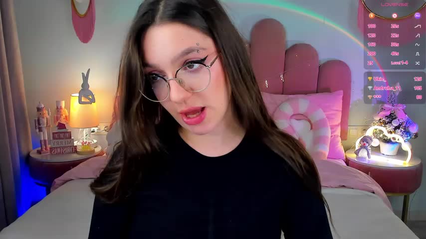 GiaCale Adult Chat December 6, 2025