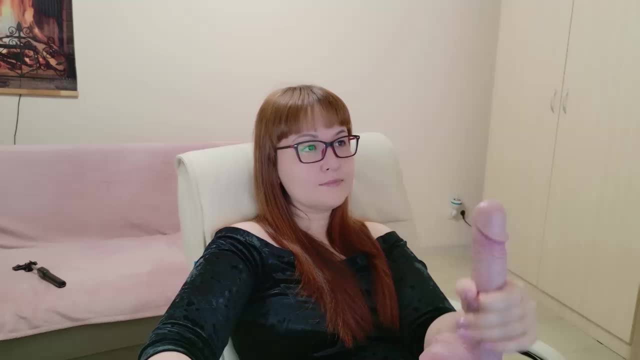 MISTRESS-FOX Adult Chat December 6, 2025