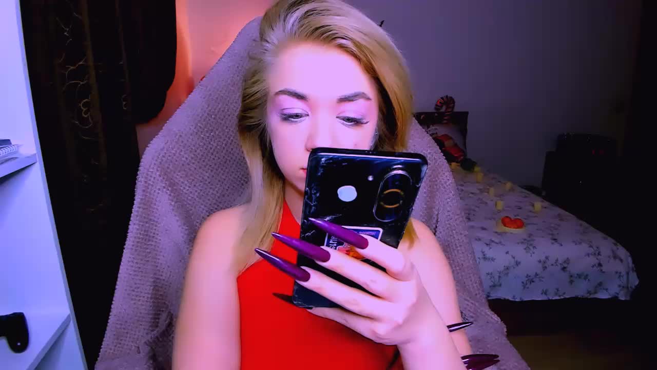 littleSiyfairy Adult Chat December 6, 2025