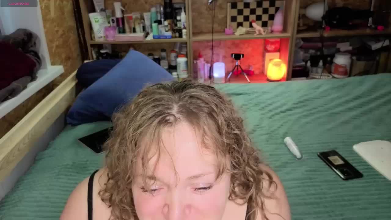 MiniNatali Adult Chat December 6, 2025