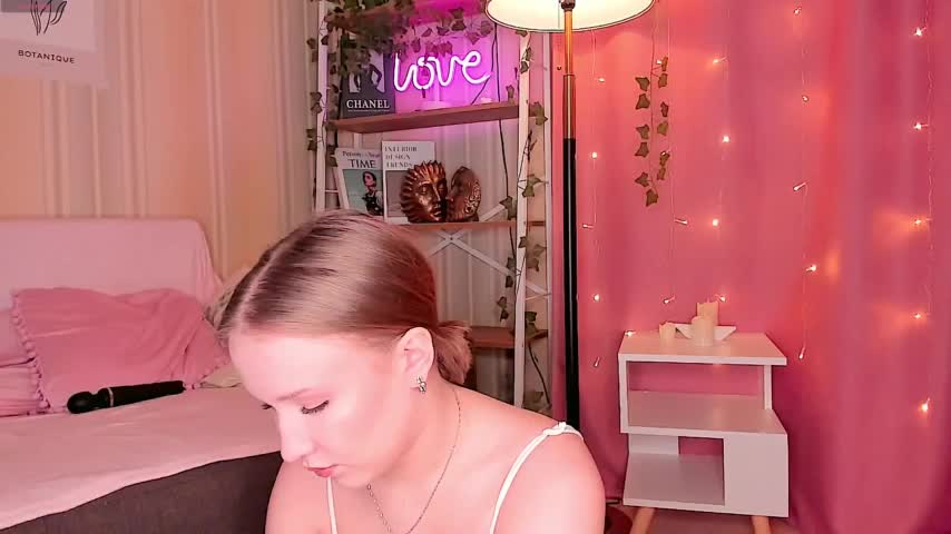 EvaSweet Adult Chat December 6, 2025