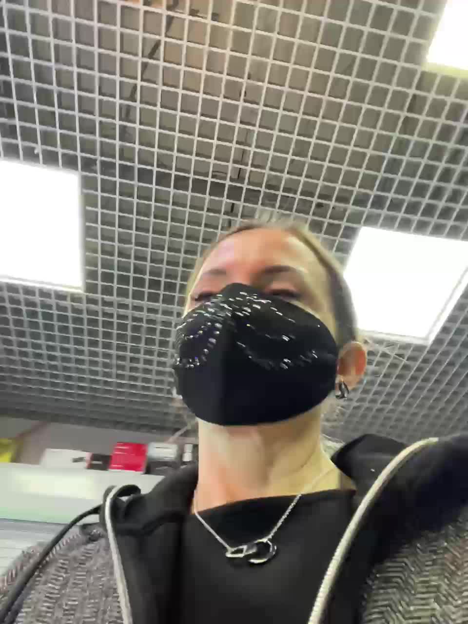 RedAura Adult Chat December 6, 2025