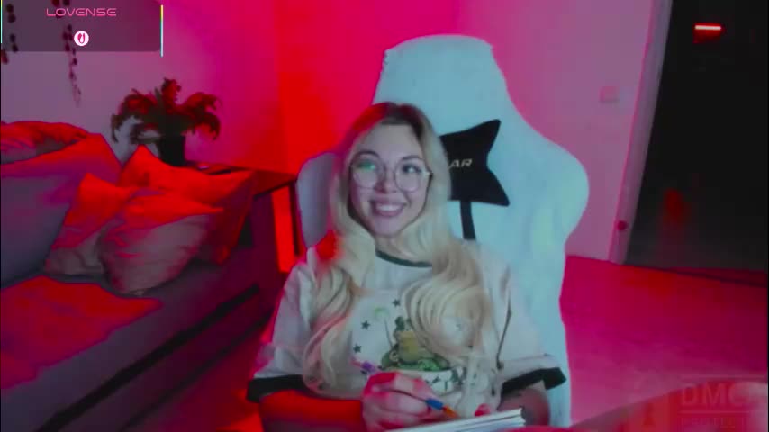 hot_babayaga Adult Chat December 7, 2025