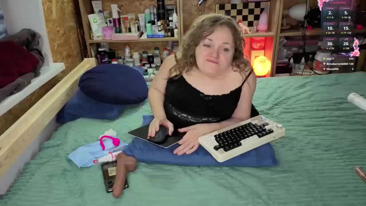 MiniNatali Adult Chat December 7, 2025