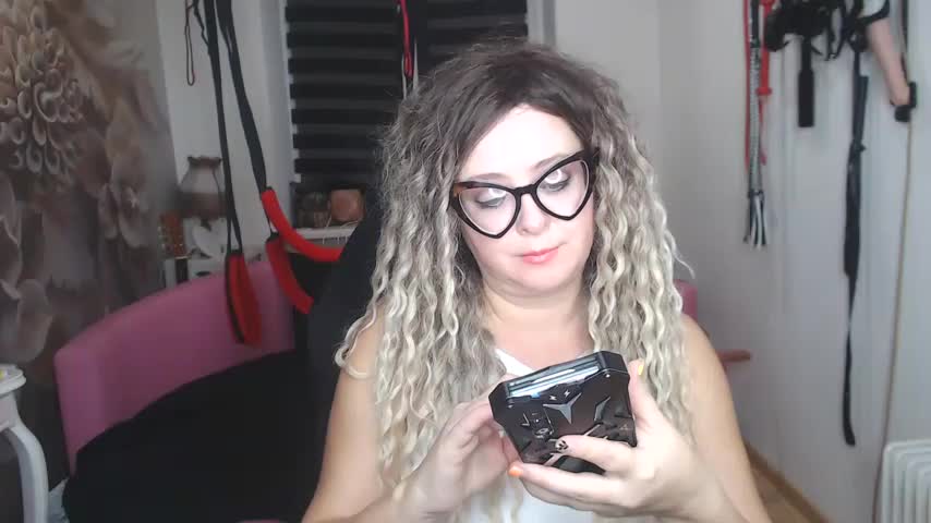 MISSwithDOLLS Adult Chat December 7, 2025