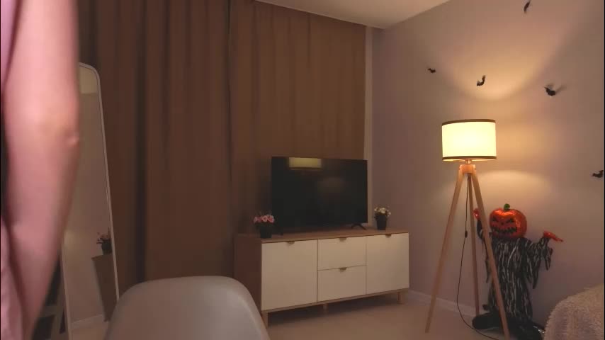 lynettebails Adult Chat December 7, 2025