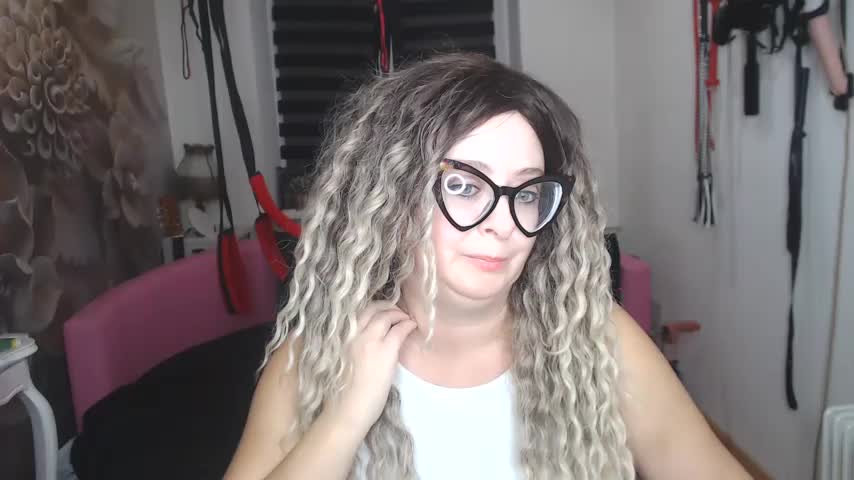 MISSwithDOLLS Adult Chat December 7, 2025