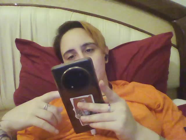 Hotredhead01 Adult Chat December 7, 2025