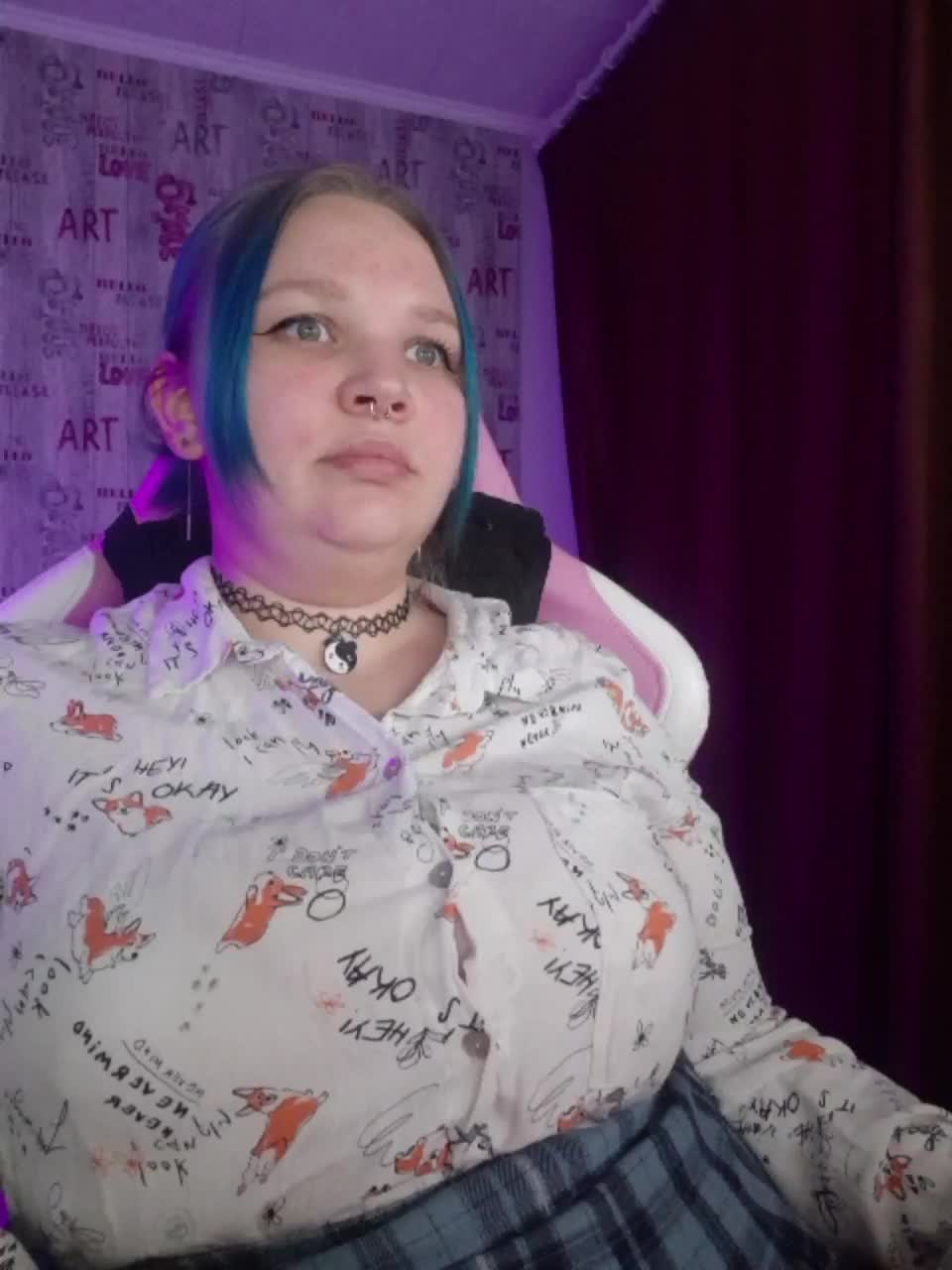 -MeooW- Adult Chat December 7, 2025