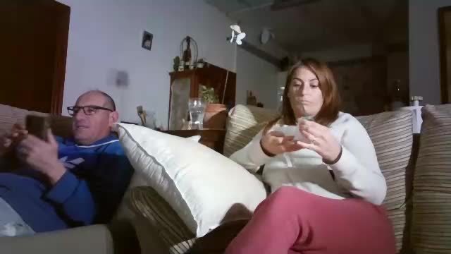 lolahueso Adult Chat December 7, 2025